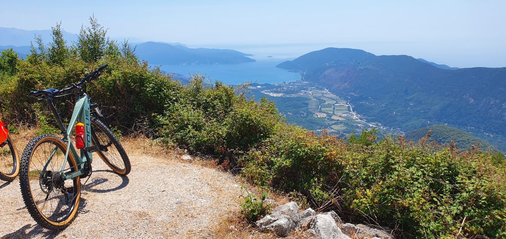 Panoramic Tour